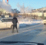Водитель автомобиля «Лексус» в Магадане протаранил «Тойота Пассо», а затем снес светофор (Видео) - Kolyma.Ru