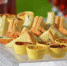 Мясные и рыбные деликатесы, молочка, торты и пицца.  Чем угостят участников Ярмарки вакансий для инвалидов местные производители - Kolyma.Ru