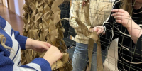Студенты СВГУ приняли участие в мастер-классе по плетению маскировочных сетей - СВГУ