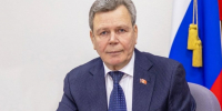 Сергей Абрамов: Память о мужестве и стойкости нашего народа вдохновляет на новые свершения - MagadanMedia.Ru