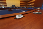 Европарламент случайно осудил свою политику на Украине, но уже передумал