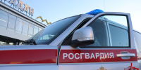 Росгвардейцы задержали подозреваемую в хищении из вино-водочного магазина в Магадане - Kolyma.Ru