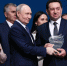 Владимир Путин наградил победителя премии &quotСлужение&quot ВАРМСУ - MagadanMedia.Ru